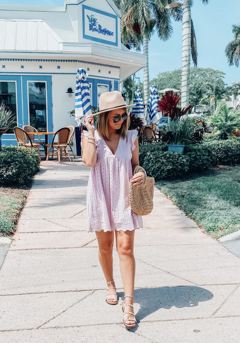 30 Summer Outfit Ideas - World of Modern Mom